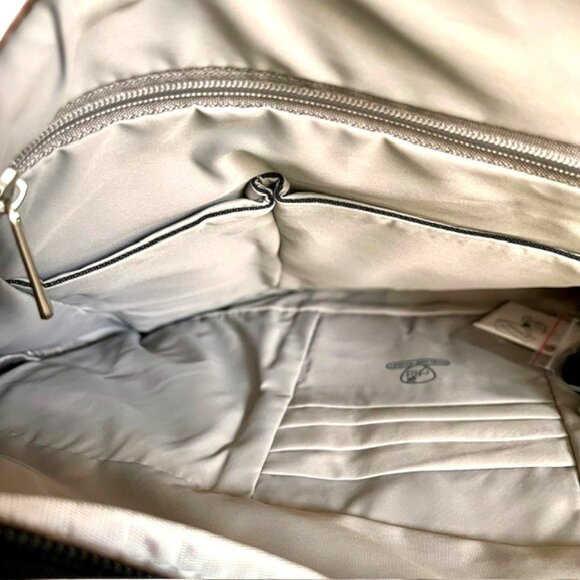 Travelon Anti-Theft Classic Crossbody Bag - Black - 11.5" x 13.5" x 2.25" - Picture 7 of 7